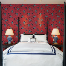 Burgundijas tapetes uz sienām: veidi, dizains, toņi, kombinācija ar citām krāsām, aizkari, mēbeles-0