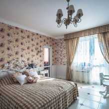 Yatak odası için lambrequins: türleri, perdelik formları, kumaş seçimi, tasarım, renk-0