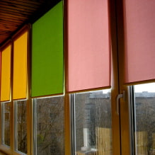 Κυλιόμενες κουρτίνες σε μπαλκόνι ή σανίδα: τύποι, υλικά, χρώμα, σχέδιο, στερέωση-6