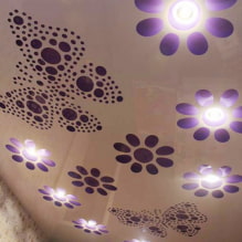 Резбовани опънати тавани: видове конструкция и текстура, цвят, дизайн, осветление-4