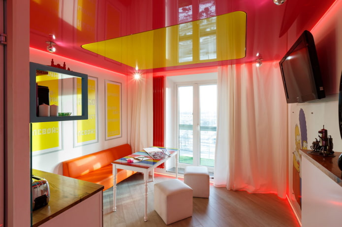 Two-color stretch ceilings: types, combinations, design, shapes of adhesions of two colors, photos in the interior