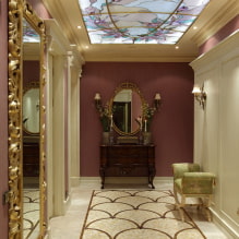 Trần trong hành lang: các loại, màu sắc, thiết kế, cấu trúc xoăn ở hành lang, chiếu sáng-5
