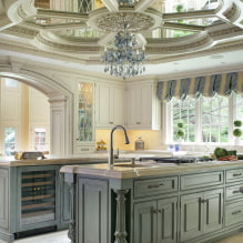 Zrkadlo v kuchyni: typy, tvary, veľkosti, dizajn, možnosti usporiadania v interiéri-3