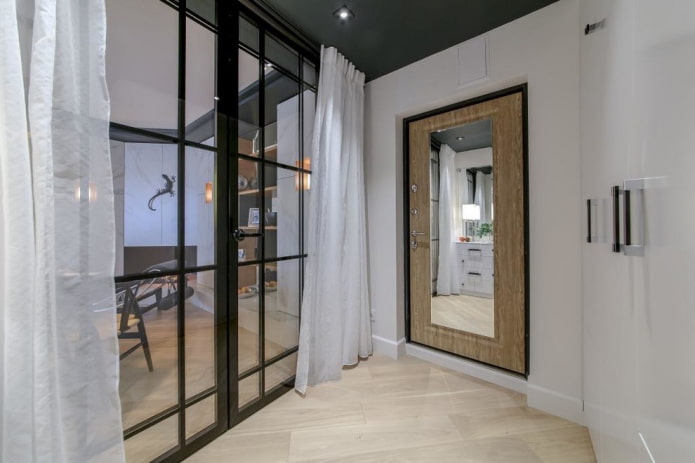 Doors to the hallway and corridor: views, design, color, combinations, photos in the interior