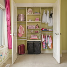 Dveře do šatní místnosti: typy, materiály, design, barva-7