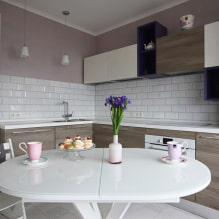 Glassbord til kjøkkenet: bilder i interiøret, typer, former, farger, design, stiler-1