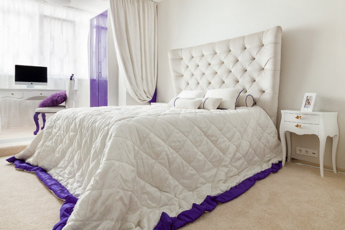 ผ้าคลุมเตียงในห้องนอน: ภาพถ่ายการเลือกวัสดุสีการออกแบบภาพวาด