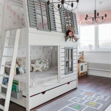 Łóżka piętrowe dla dzieci: zdjęcia we wnętrzu, rodzaje, materiały, kształty, kolory, wzornictwo-3