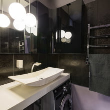 Μαύρο πλακάκι στο μπάνιο: σχέδιο, παραδείγματα σχεδίων, συνδυασμοί, φωτογραφίες στο εσωτερικό-5