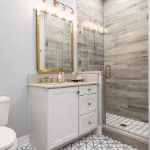 אריחים דמויי עץ בחדר האמבטיה: עיצוב, סוגים, שילובים, צבעים, אפשרויות פונה ומערך -4