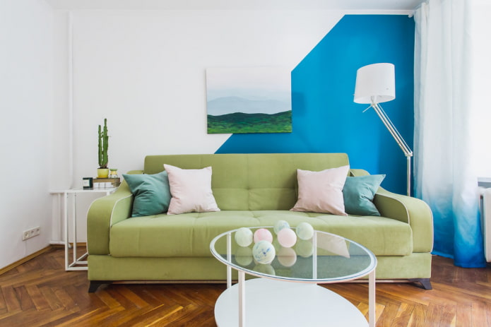 Sofá verde: tipos, diseño, elección del material de tapicería, mecanismo, combinación, tonos.