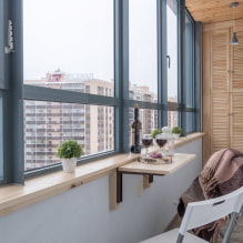 Kleiderschrank für einen Balkon und eine Loggia: Typen, Farben, Materialien, Optionen für Anordnung und Füllung-8