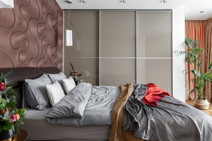Гардероб в спалнята: дизайн, опции за пълнене, цветове, форми, местоположение в стаята