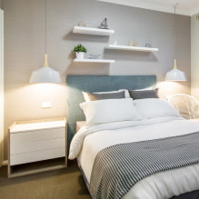 Yatağın üstündeki raflar: tasarım, renk, tipler, malzemeler, düzen seçenekleri-0