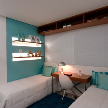 Rak di atas katil: reka bentuk, warna, jenis, bahan, pilihan susun atur-5