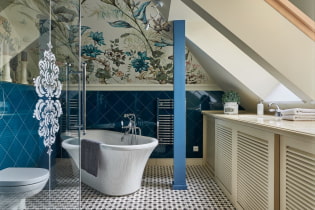 Salle de bain de style classique: un choix de finitions, mobilier, plomberie, décoration, éclairage