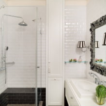 Klasikinio stiliaus vonios kambarys: apdailos elementų pasirinkimas, baldai, santechnika, dekoras, apšvietimas-3