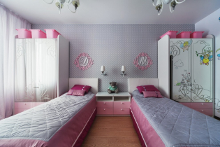 Δωμάτιο για δύο κορίτσια: σχεδιασμός, χωρισμός, διαρρύθμιση, διακόσμηση, έπιπλα, φωτισμός