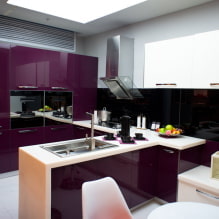 Violette Küche: Farbkombinationen, Auswahl an Vorhängen, Dekoration, Tapeten, Möbeln, Beleuchtung und Dekor-1