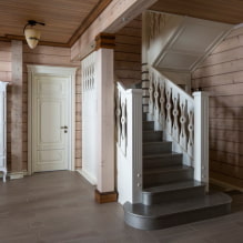 Escala al segon pis d’una casa particular: tipus, formes, materials, decoració, color, estils-3