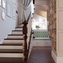 Escalier au deuxième étage dans une maison privée: types, formes, matériaux, décoration, couleur, styles-5