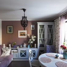 Provence-tyylisessä olohuoneessa: suunnitteluominaisuuksia, korjaus-esimerkkejä-7