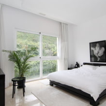 Schwarz-Weiß-Schlafzimmer: Designmerkmale, Auswahl an Möbeln und Dekor-3