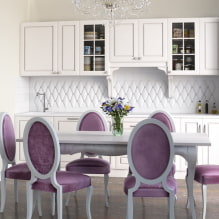 Un delantal de azulejos en la cocina: consejos para elegir, diseño, foto en el interior-0