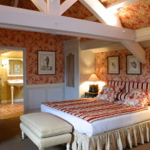 חדר שינה בסגנון כפרי: דוגמאות בפנים, תכונות עיצוב -2