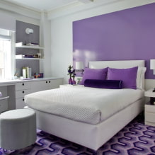 Belle chambre violette à l'intérieur-0