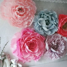 How to make large flowers from corrugated paper? MK step-by-4