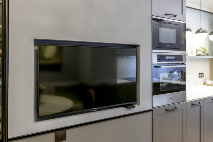 Опции за поставяне на телевизор в кухнята (47 снимки)