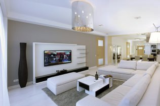 La décoration intérieure moderne de l'appartement est de 130 mètres carrés. m