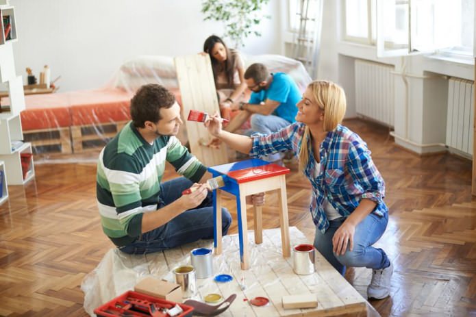 Pembaikan dalam amalan: bagaimana untuk mengecat perabot anda sendiri