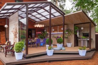 Conception de terrasse dans une maison privée en banlieue